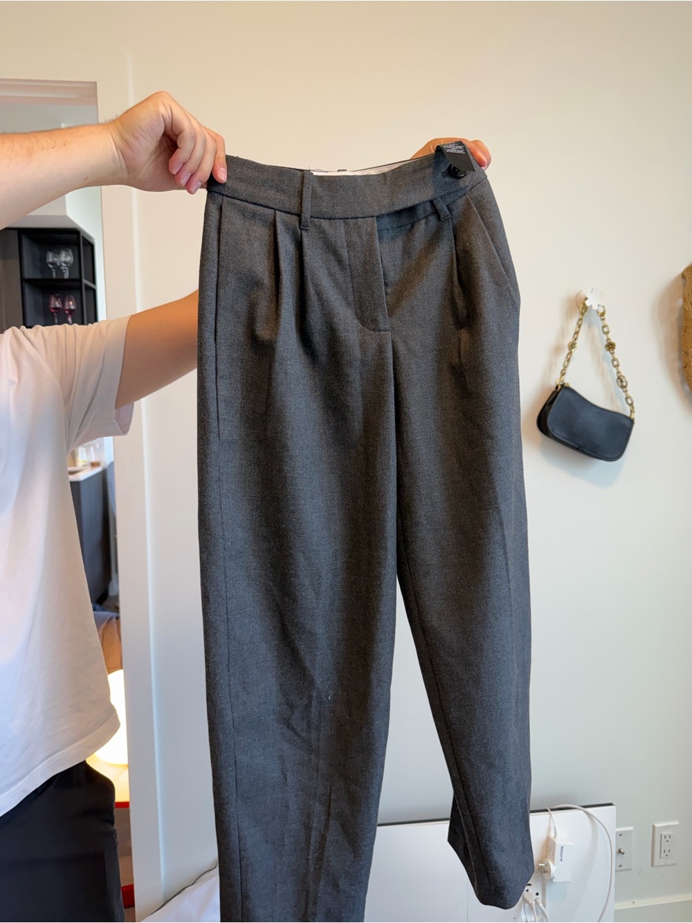 Aritzia Effortless Pants Women’s Dress Pants - Dark Charcoal